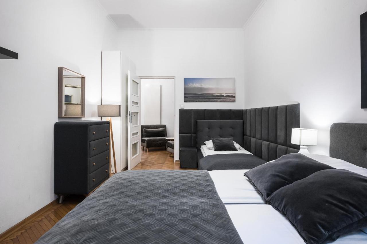 Cracow Old Town Apartments Краков Экстерьер фото